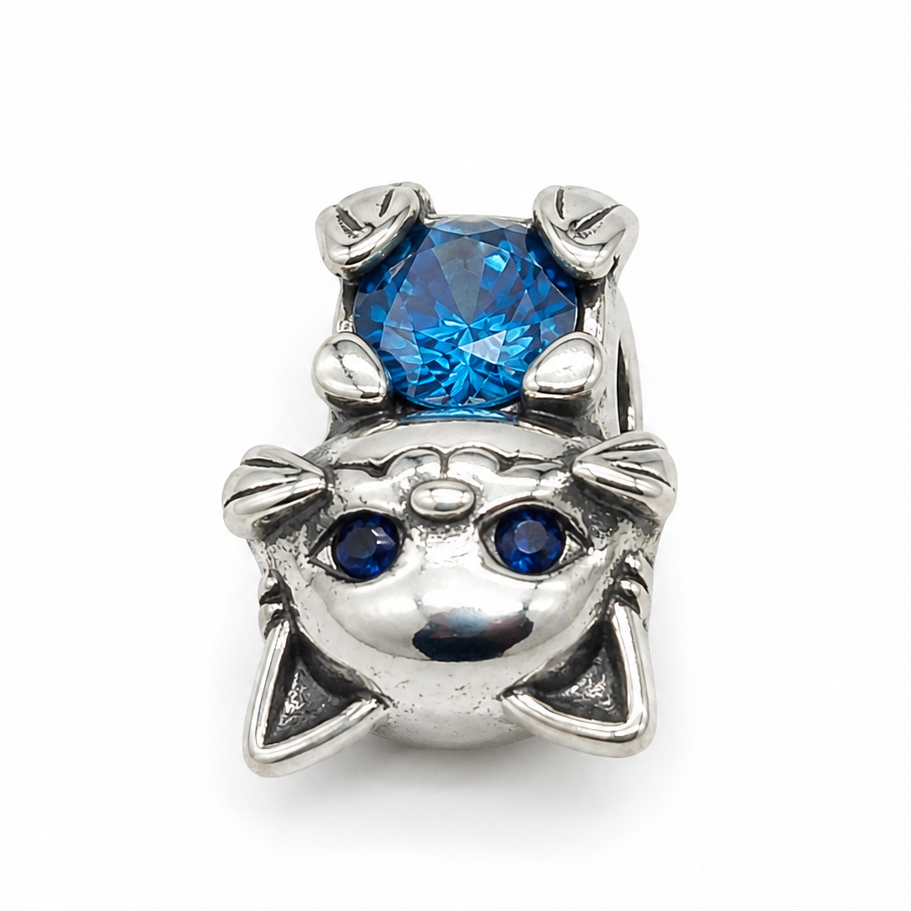 Sterling Silver Cat Charm with Gift Box. For Charm Bracelets