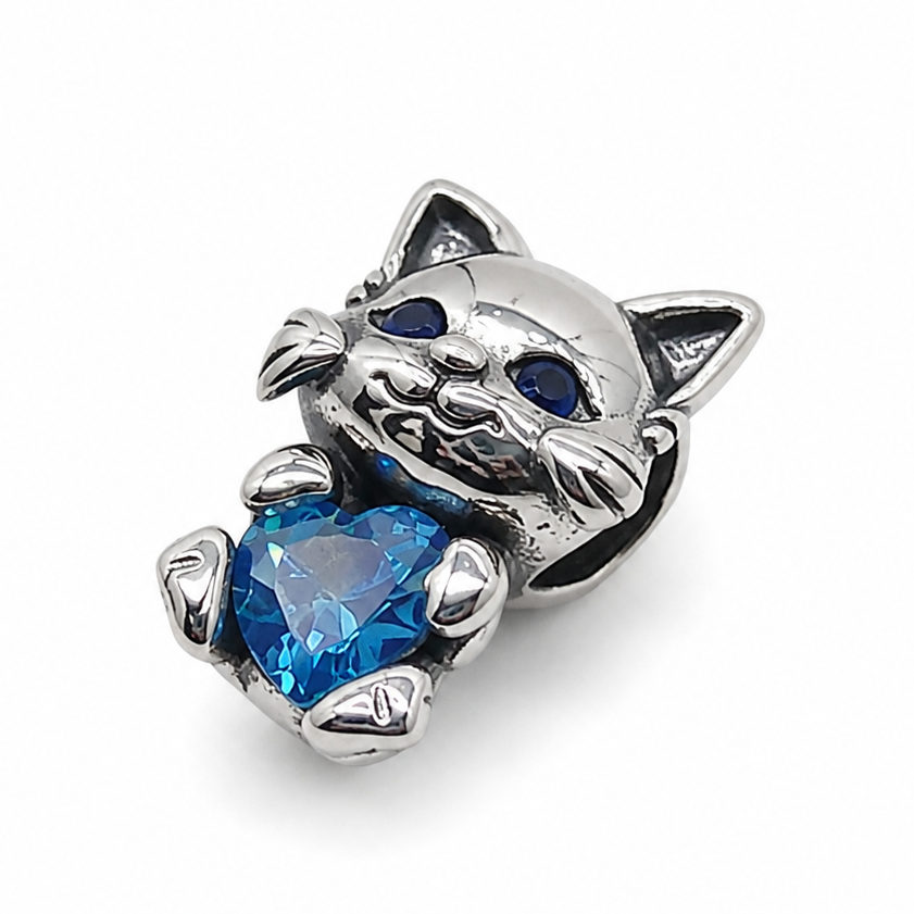 Sterling Silver Cat Charm with Gift Box. For Charm Bracelets