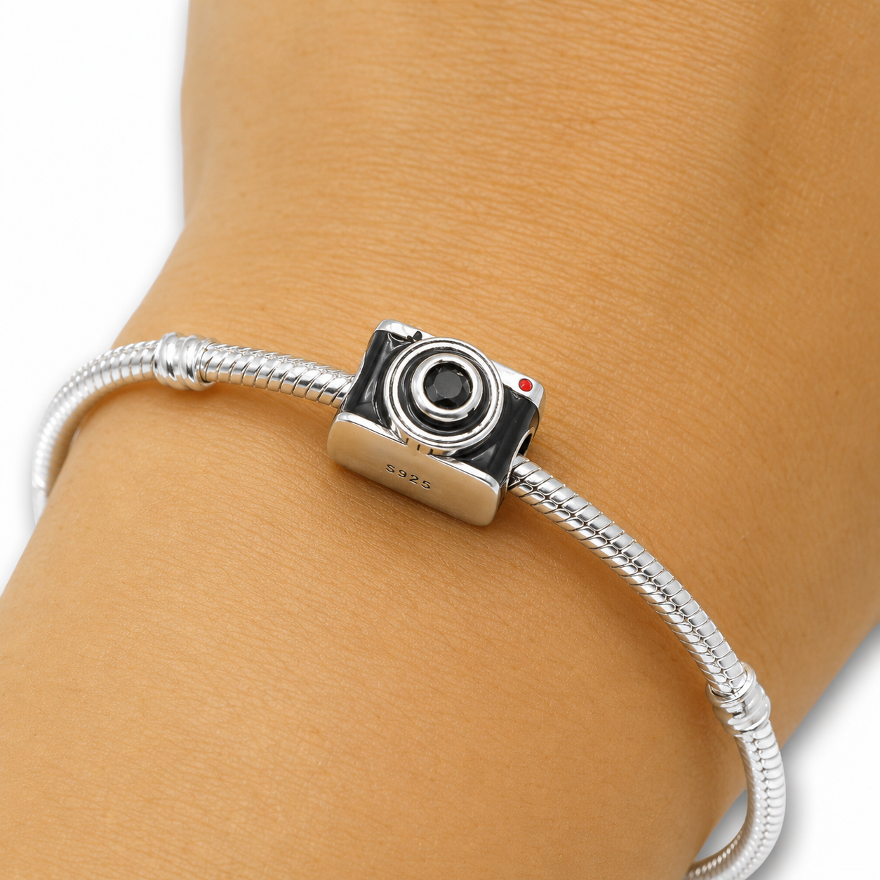 Sterling Silver Photographer Camera Charm with Gift Box. For Charm Bracelets or Necklaces